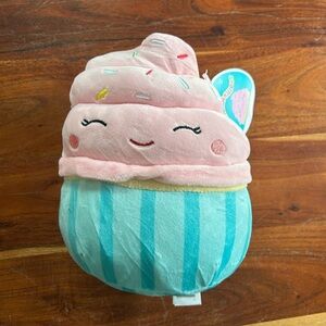 NWT Squishmallows Diedre the Cupcake